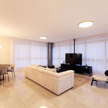 Mini Penthouse Near The Beach Νετάνια Εξωτερικό φωτογραφία
