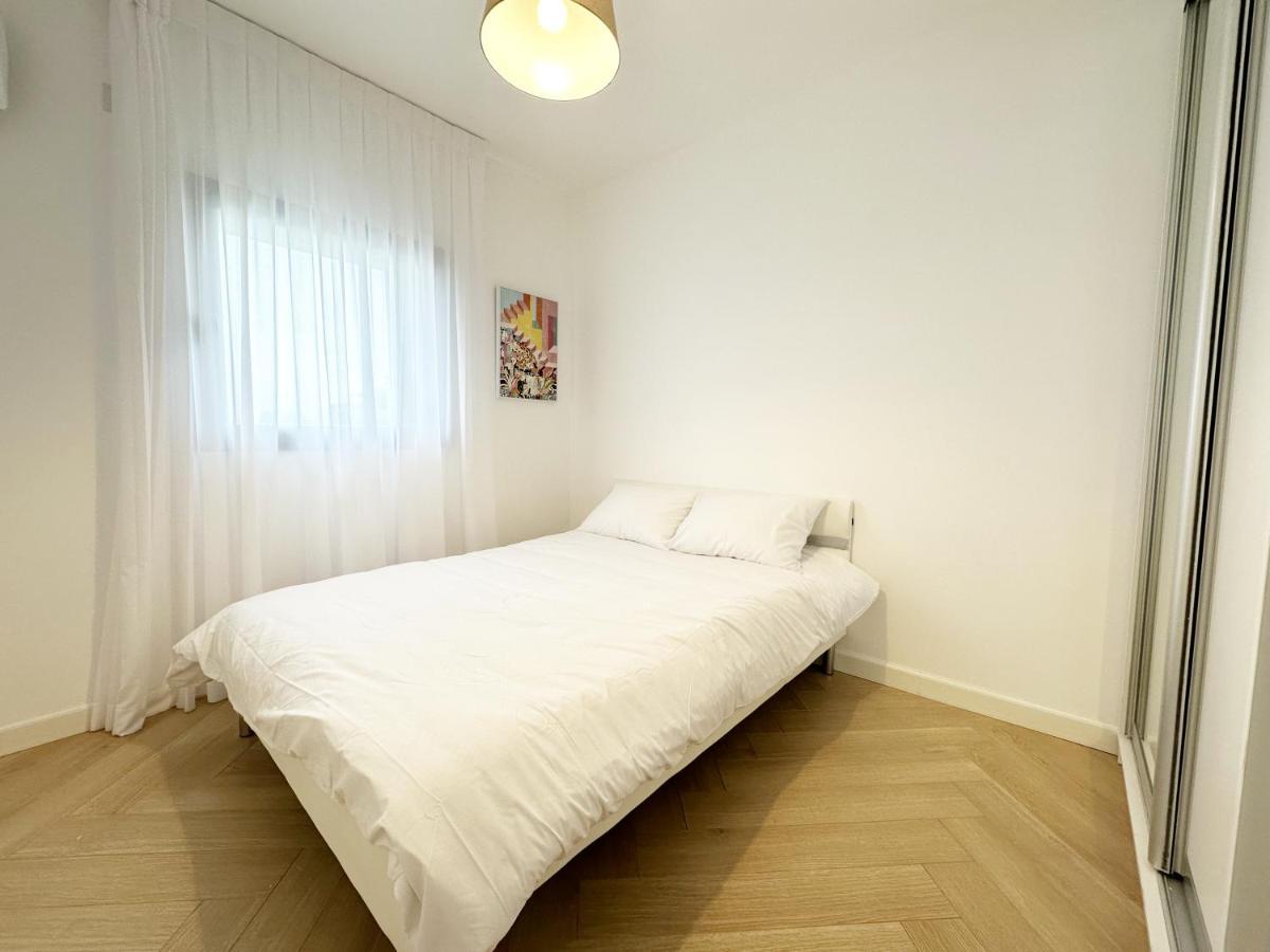 Mini Penthouse Near The Beach Νετάνια Εξωτερικό φωτογραφία