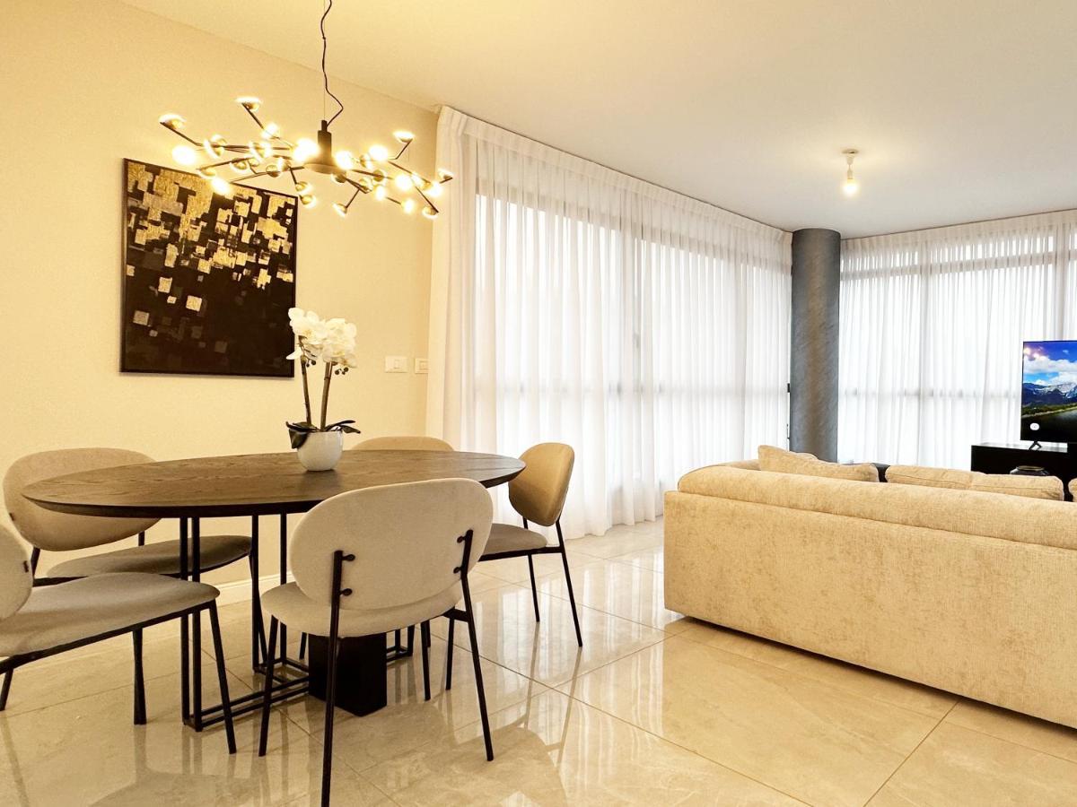 Mini Penthouse Near The Beach Νετάνια Εξωτερικό φωτογραφία