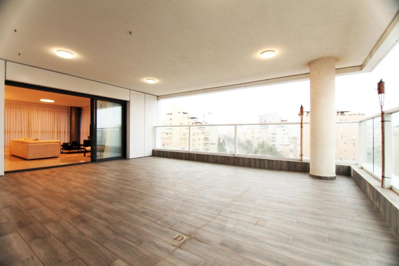 Mini Penthouse Near The Beach Νετάνια Εξωτερικό φωτογραφία