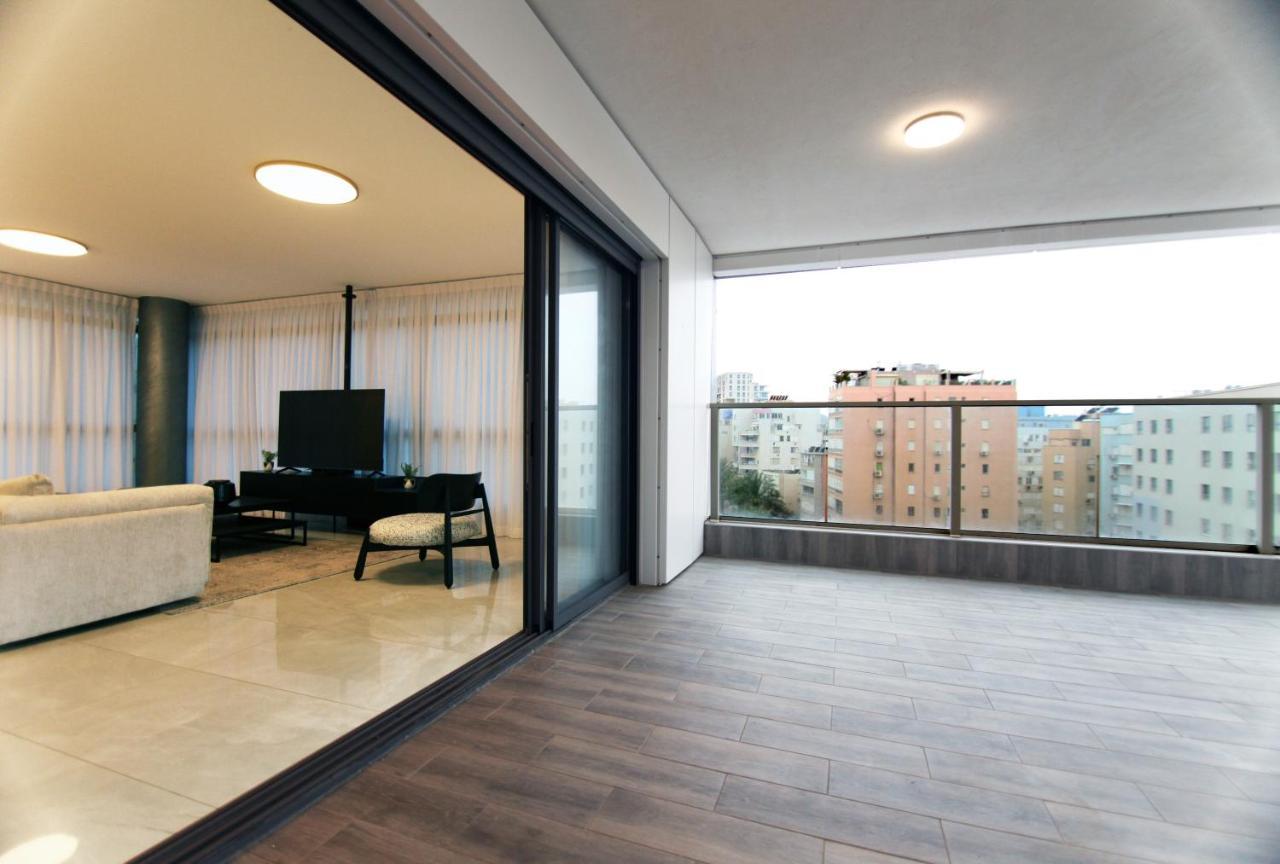 Mini Penthouse Near The Beach Νετάνια Εξωτερικό φωτογραφία
