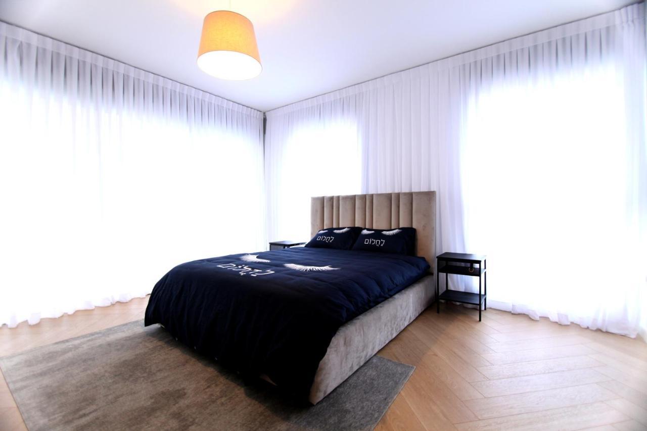 Mini Penthouse Near The Beach Νετάνια Εξωτερικό φωτογραφία