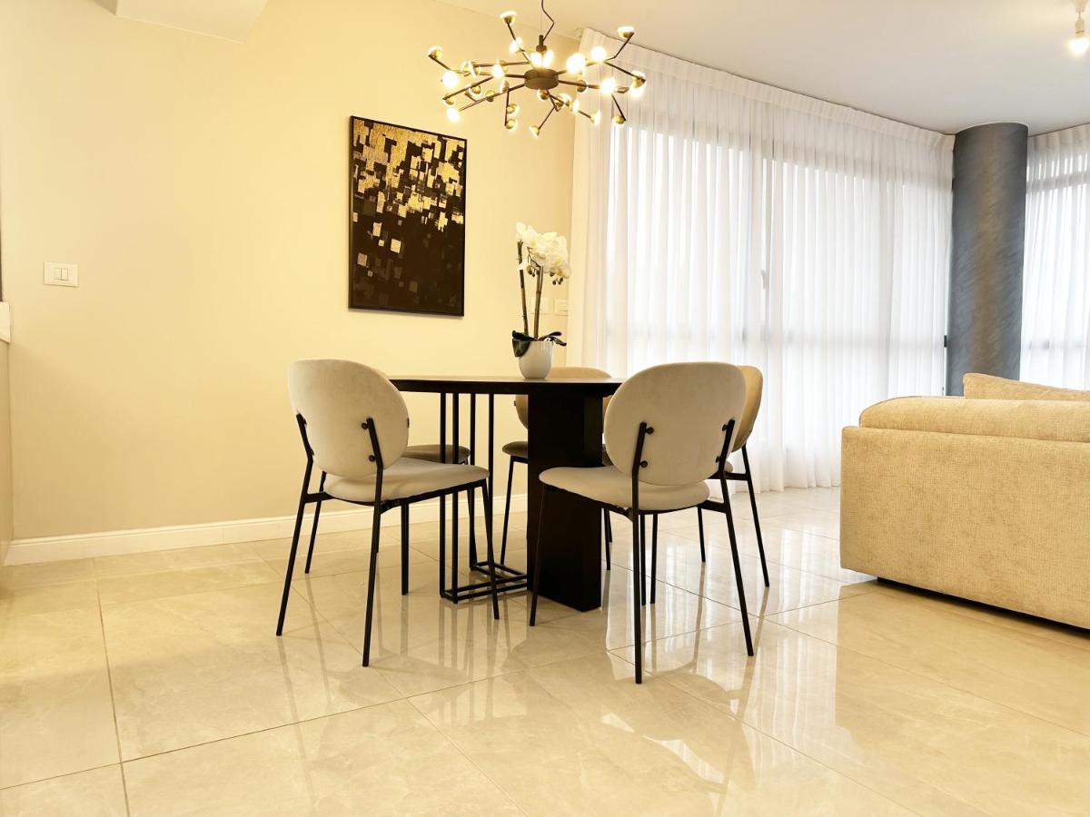 Mini Penthouse Near The Beach Νετάνια Εξωτερικό φωτογραφία
