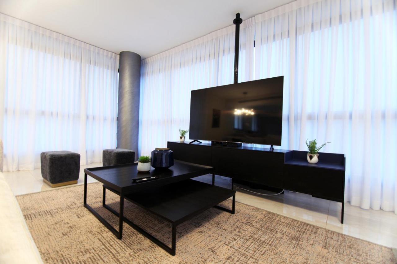 Mini Penthouse Near The Beach Νετάνια Εξωτερικό φωτογραφία