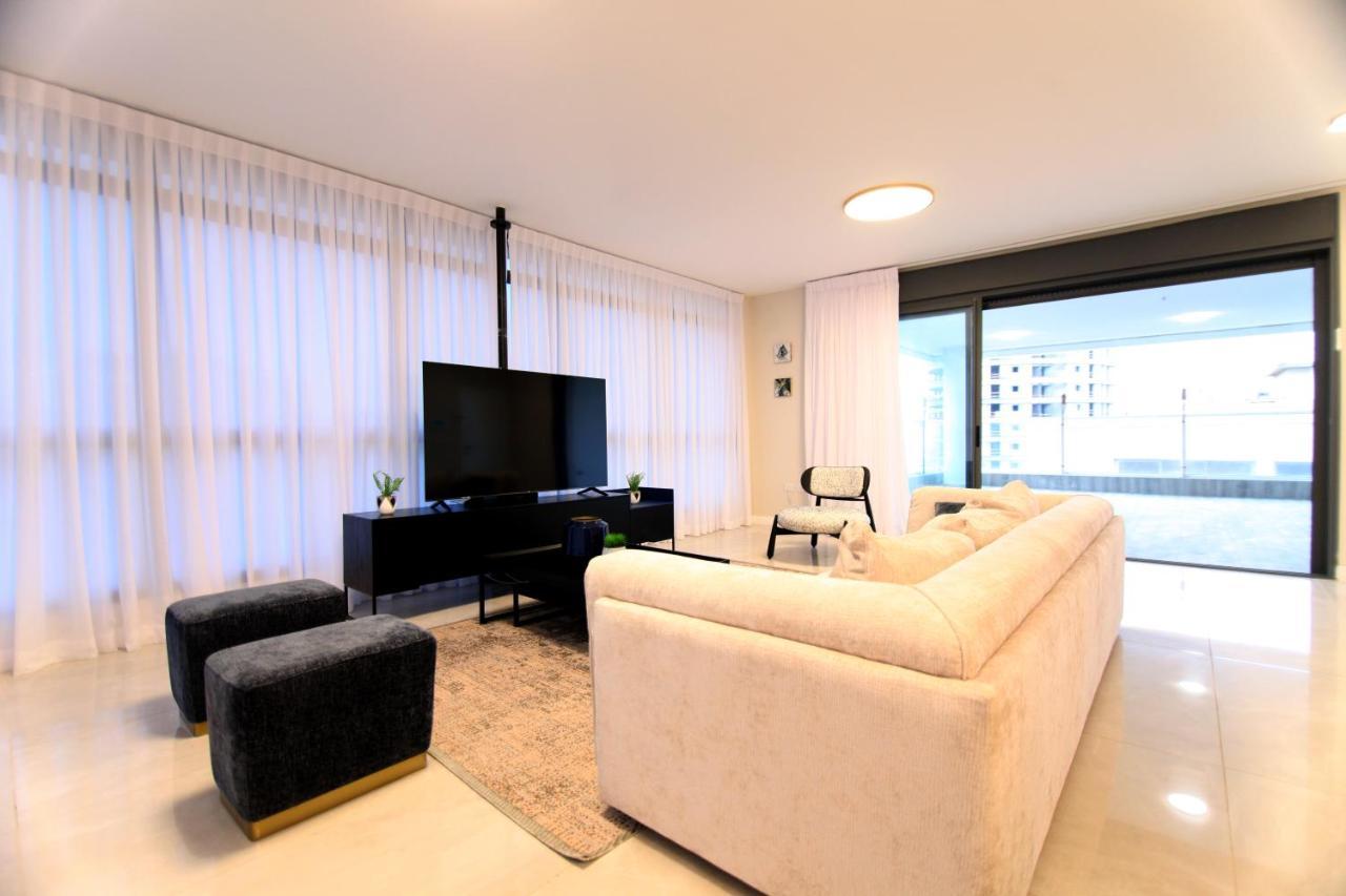Mini Penthouse Near The Beach Νετάνια Εξωτερικό φωτογραφία