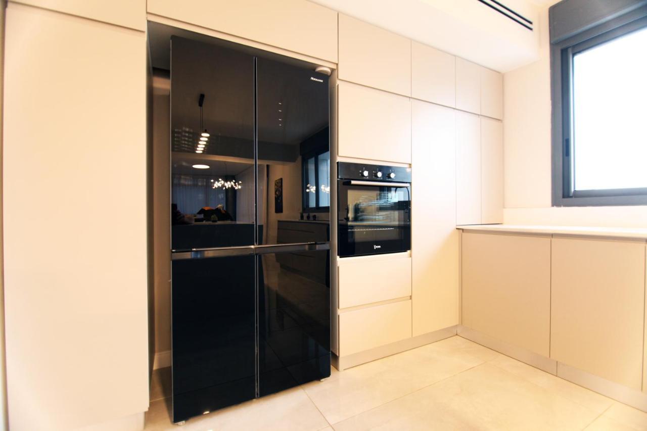Mini Penthouse Near The Beach Νετάνια Εξωτερικό φωτογραφία