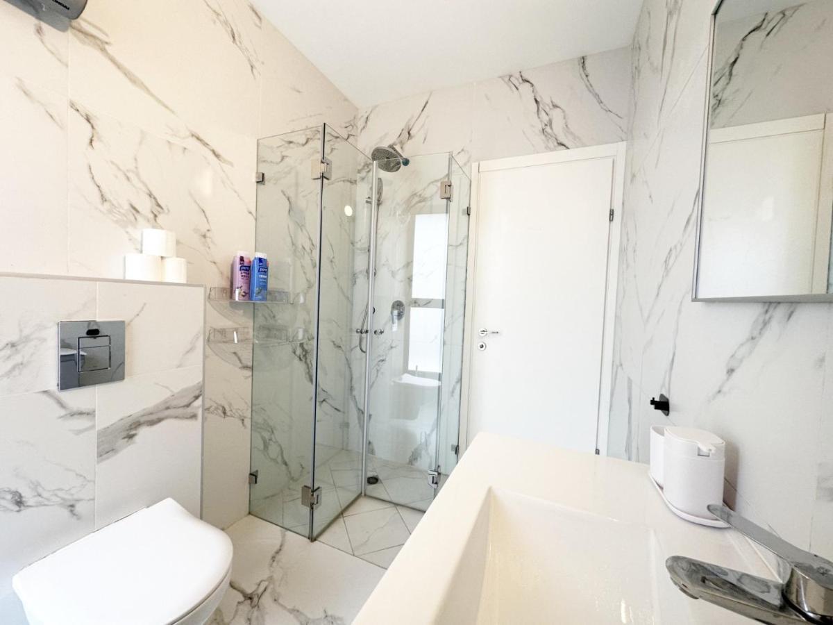 Mini Penthouse Near The Beach Νετάνια Εξωτερικό φωτογραφία